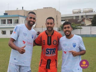 
<a style='margin-left: 5px;' class='btn btn-xs btn-social btn-facebook' href='https://www.facebook.com/sharer/sharer.php?u=https://boladovale.com.br/imgs/800-800-90/conteudo/fotos/1595/img9903.jpg' rel='popup' data-width='500' data-height='400'><i class='fa fa-facebook'></i>Compartilhar <span class='hidden-xs'>no Facebook</span>
</a> 
<a class='btn btn-default btn-xs' target='_blank' href='imgs/800-800-90/conteudo/fotos/1595/img9903.jpg'>
<span class='glyphicon glyphicon-cloud-download'></span> Salvar
</a> 
<span></span>