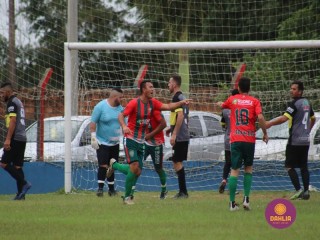 
<a style='margin-left: 5px;' class='btn btn-xs btn-social btn-facebook' href='https://www.facebook.com/sharer/sharer.php?u=https://boladovale.com.br/imgs/800-800-90/conteudo/fotos/1596/img8341.jpg' rel='popup' data-width='500' data-height='400'><i class='fa fa-facebook'></i>Compartilhar <span class='hidden-xs'>no Facebook</span>
</a> 
<a class='btn btn-default btn-xs' target='_blank' href='imgs/800-800-90/conteudo/fotos/1596/img8341.jpg'>
<span class='glyphicon glyphicon-cloud-download'></span> Salvar
</a> 
<span></span>