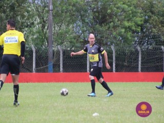 
<a style='margin-left: 5px;' class='btn btn-xs btn-social btn-facebook' href='https://www.facebook.com/sharer/sharer.php?u=https://boladovale.com.br/imgs/800-800-90/conteudo/fotos/1596/img8347.jpg' rel='popup' data-width='500' data-height='400'><i class='fa fa-facebook'></i>Compartilhar <span class='hidden-xs'>no Facebook</span>
</a> 
<a class='btn btn-default btn-xs' target='_blank' href='imgs/800-800-90/conteudo/fotos/1596/img8347.jpg'>
<span class='glyphicon glyphicon-cloud-download'></span> Salvar
</a> 
<span></span>