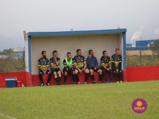 
<a style='margin-left: 5px;' class='btn btn-xs btn-social btn-facebook' href='https://www.facebook.com/sharer/sharer.php?u=https://boladovale.com.br/imgs/800-800-90/conteudo/fotos/1596/img8360.jpg' rel='popup' data-width='500' data-height='400'><i class='fa fa-facebook'></i>Compartilhar <span class='hidden-xs'>no Facebook</span>
</a> 
<a class='btn btn-default btn-xs' target='_blank' href='imgs/800-800-90/conteudo/fotos/1596/img8360.jpg'>
<span class='glyphicon glyphicon-cloud-download'></span> Salvar
</a> 
<span></span>