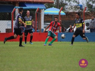 
<a style='margin-left: 5px;' class='btn btn-xs btn-social btn-facebook' href='https://www.facebook.com/sharer/sharer.php?u=https://boladovale.com.br/imgs/800-800-90/conteudo/fotos/1596/img8362.jpg' rel='popup' data-width='500' data-height='400'><i class='fa fa-facebook'></i>Compartilhar <span class='hidden-xs'>no Facebook</span>
</a> 
<a class='btn btn-default btn-xs' target='_blank' href='imgs/800-800-90/conteudo/fotos/1596/img8362.jpg'>
<span class='glyphicon glyphicon-cloud-download'></span> Salvar
</a> 
<span></span>