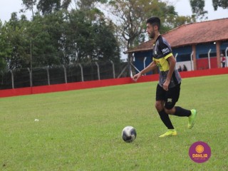 
<a style='margin-left: 5px;' class='btn btn-xs btn-social btn-facebook' href='https://www.facebook.com/sharer/sharer.php?u=https://boladovale.com.br/imgs/800-800-90/conteudo/fotos/1596/img8394.jpg' rel='popup' data-width='500' data-height='400'><i class='fa fa-facebook'></i>Compartilhar <span class='hidden-xs'>no Facebook</span>
</a> 
<a class='btn btn-default btn-xs' target='_blank' href='imgs/800-800-90/conteudo/fotos/1596/img8394.jpg'>
<span class='glyphicon glyphicon-cloud-download'></span> Salvar
</a> 
<span></span>
