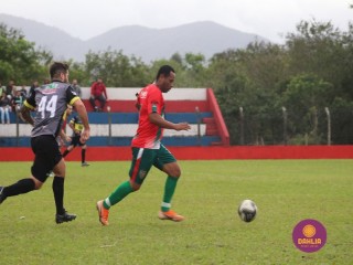 
<a style='margin-left: 5px;' class='btn btn-xs btn-social btn-facebook' href='https://www.facebook.com/sharer/sharer.php?u=https://boladovale.com.br/imgs/800-800-90/conteudo/fotos/1596/img8396.jpg' rel='popup' data-width='500' data-height='400'><i class='fa fa-facebook'></i>Compartilhar <span class='hidden-xs'>no Facebook</span>
</a> 
<a class='btn btn-default btn-xs' target='_blank' href='imgs/800-800-90/conteudo/fotos/1596/img8396.jpg'>
<span class='glyphicon glyphicon-cloud-download'></span> Salvar
</a> 
<span></span>