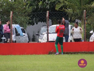 
<a style='margin-left: 5px;' class='btn btn-xs btn-social btn-facebook' href='https://www.facebook.com/sharer/sharer.php?u=https://boladovale.com.br/imgs/800-800-90/conteudo/fotos/1596/img8406.jpg' rel='popup' data-width='500' data-height='400'><i class='fa fa-facebook'></i>Compartilhar <span class='hidden-xs'>no Facebook</span>
</a> 
<a class='btn btn-default btn-xs' target='_blank' href='imgs/800-800-90/conteudo/fotos/1596/img8406.jpg'>
<span class='glyphicon glyphicon-cloud-download'></span> Salvar
</a> 
<span></span>