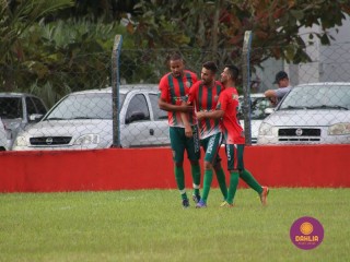 
<a style='margin-left: 5px;' class='btn btn-xs btn-social btn-facebook' href='https://www.facebook.com/sharer/sharer.php?u=https://boladovale.com.br/imgs/800-800-90/conteudo/fotos/1596/img8409.jpg' rel='popup' data-width='500' data-height='400'><i class='fa fa-facebook'></i>Compartilhar <span class='hidden-xs'>no Facebook</span>
</a> 
<a class='btn btn-default btn-xs' target='_blank' href='imgs/800-800-90/conteudo/fotos/1596/img8409.jpg'>
<span class='glyphicon glyphicon-cloud-download'></span> Salvar
</a> 
<span></span>