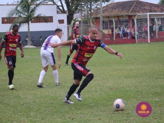
<a style='margin-left: 5px;' class='btn btn-xs btn-social btn-facebook' href='https://www.facebook.com/sharer/sharer.php?u=https://boladovale.com.br/imgs/800-800-90/conteudo/fotos/1597/img8477.jpg' rel='popup' data-width='500' data-height='400'><i class='fa fa-facebook'></i>Compartilhar <span class='hidden-xs'>no Facebook</span>
</a> 
<a class='btn btn-default btn-xs' target='_blank' href='imgs/800-800-90/conteudo/fotos/1597/img8477.jpg'>
<span class='glyphicon glyphicon-cloud-download'></span> Salvar
</a> 
<span></span>