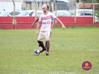 
<a style='margin-left: 5px;' class='btn btn-xs btn-social btn-facebook' href='https://www.facebook.com/sharer/sharer.php?u=https://boladovale.com.br/imgs/800-800-90/conteudo/fotos/1598/img0110.jpg' rel='popup' data-width='500' data-height='400'><i class='fa fa-facebook'></i>Compartilhar <span class='hidden-xs'>no Facebook</span>
</a> 
<a class='btn btn-default btn-xs' target='_blank' href='imgs/800-800-90/conteudo/fotos/1598/img0110.jpg'>
<span class='glyphicon glyphicon-cloud-download'></span> Salvar
</a> 
<span></span>