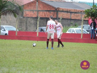 
<a style='margin-left: 5px;' class='btn btn-xs btn-social btn-facebook' href='https://www.facebook.com/sharer/sharer.php?u=https://boladovale.com.br/imgs/800-800-90/conteudo/fotos/1598/img0121.jpg' rel='popup' data-width='500' data-height='400'><i class='fa fa-facebook'></i>Compartilhar <span class='hidden-xs'>no Facebook</span>
</a> 
<a class='btn btn-default btn-xs' target='_blank' href='imgs/800-800-90/conteudo/fotos/1598/img0121.jpg'>
<span class='glyphicon glyphicon-cloud-download'></span> Salvar
</a> 
<span></span>