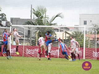 
<a style='margin-left: 5px;' class='btn btn-xs btn-social btn-facebook' href='https://www.facebook.com/sharer/sharer.php?u=https://boladovale.com.br/imgs/800-800-90/conteudo/fotos/1598/img0131.jpg' rel='popup' data-width='500' data-height='400'><i class='fa fa-facebook'></i>Compartilhar <span class='hidden-xs'>no Facebook</span>
</a> 
<a class='btn btn-default btn-xs' target='_blank' href='imgs/800-800-90/conteudo/fotos/1598/img0131.jpg'>
<span class='glyphicon glyphicon-cloud-download'></span> Salvar
</a> 
<span></span>