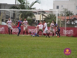 
<a style='margin-left: 5px;' class='btn btn-xs btn-social btn-facebook' href='https://www.facebook.com/sharer/sharer.php?u=https://boladovale.com.br/imgs/800-800-90/conteudo/fotos/1598/img0155.jpg' rel='popup' data-width='500' data-height='400'><i class='fa fa-facebook'></i>Compartilhar <span class='hidden-xs'>no Facebook</span>
</a> 
<a class='btn btn-default btn-xs' target='_blank' href='imgs/800-800-90/conteudo/fotos/1598/img0155.jpg'>
<span class='glyphicon glyphicon-cloud-download'></span> Salvar
</a> 
<span></span>