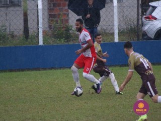 
<a style='margin-left: 5px;' class='btn btn-xs btn-social btn-facebook' href='https://www.facebook.com/sharer/sharer.php?u=https://boladovale.com.br/imgs/800-800-90/conteudo/fotos/1599/img8620.jpg' rel='popup' data-width='500' data-height='400'><i class='fa fa-facebook'></i>Compartilhar <span class='hidden-xs'>no Facebook</span>
</a> 
<a class='btn btn-default btn-xs' target='_blank' href='imgs/800-800-90/conteudo/fotos/1599/img8620.jpg'>
<span class='glyphicon glyphicon-cloud-download'></span> Salvar
</a> 
<span></span>