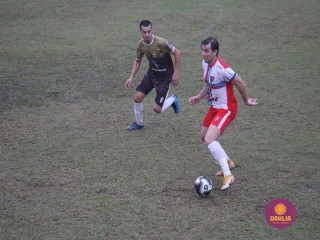 
<a style='margin-left: 5px;' class='btn btn-xs btn-social btn-facebook' href='https://www.facebook.com/sharer/sharer.php?u=https://boladovale.com.br/imgs/800-800-90/conteudo/fotos/1599/img8639.jpg' rel='popup' data-width='500' data-height='400'><i class='fa fa-facebook'></i>Compartilhar <span class='hidden-xs'>no Facebook</span>
</a> 
<a class='btn btn-default btn-xs' target='_blank' href='imgs/800-800-90/conteudo/fotos/1599/img8639.jpg'>
<span class='glyphicon glyphicon-cloud-download'></span> Salvar
</a> 
<span></span>