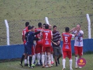 
<a style='margin-left: 5px;' class='btn btn-xs btn-social btn-facebook' href='https://www.facebook.com/sharer/sharer.php?u=https://boladovale.com.br/imgs/800-800-90/conteudo/fotos/1599/img8652.jpg' rel='popup' data-width='500' data-height='400'><i class='fa fa-facebook'></i>Compartilhar <span class='hidden-xs'>no Facebook</span>
</a> 
<a class='btn btn-default btn-xs' target='_blank' href='imgs/800-800-90/conteudo/fotos/1599/img8652.jpg'>
<span class='glyphicon glyphicon-cloud-download'></span> Salvar
</a> 
<span></span>