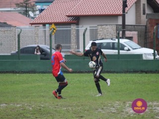 
<a style='margin-left: 5px;' class='btn btn-xs btn-social btn-facebook' href='https://www.facebook.com/sharer/sharer.php?u=https://boladovale.com.br/imgs/800-800-90/conteudo/fotos/1601/img8828.jpg' rel='popup' data-width='500' data-height='400'><i class='fa fa-facebook'></i>Compartilhar <span class='hidden-xs'>no Facebook</span>
</a> 
<a class='btn btn-default btn-xs' target='_blank' href='imgs/800-800-90/conteudo/fotos/1601/img8828.jpg'>
<span class='glyphicon glyphicon-cloud-download'></span> Salvar
</a> 
<span></span>