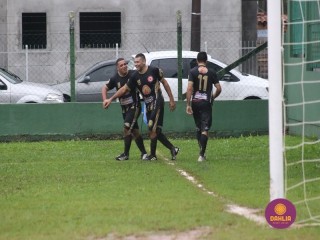 
<a style='margin-left: 5px;' class='btn btn-xs btn-social btn-facebook' href='https://www.facebook.com/sharer/sharer.php?u=https://boladovale.com.br/imgs/800-800-90/conteudo/fotos/1601/img8853.jpg' rel='popup' data-width='500' data-height='400'><i class='fa fa-facebook'></i>Compartilhar <span class='hidden-xs'>no Facebook</span>
</a> 
<a class='btn btn-default btn-xs' target='_blank' href='imgs/800-800-90/conteudo/fotos/1601/img8853.jpg'>
<span class='glyphicon glyphicon-cloud-download'></span> Salvar
</a> 
<span></span>