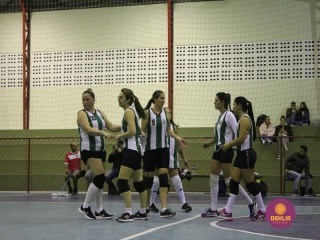 
<a style='margin-left: 5px;' class='btn btn-xs btn-social btn-facebook' href='https://www.facebook.com/sharer/sharer.php?u=https://boladovale.com.br/imgs/800-800-90/conteudo/fotos/1602/img9022.jpg' rel='popup' data-width='500' data-height='400'><i class='fa fa-facebook'></i>Compartilhar <span class='hidden-xs'>no Facebook</span>
</a> 
<a class='btn btn-default btn-xs' target='_blank' href='imgs/800-800-90/conteudo/fotos/1602/img9022.jpg'>
<span class='glyphicon glyphicon-cloud-download'></span> Salvar
</a> 
<span></span>
