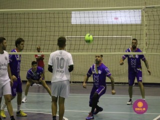 
<a style='margin-left: 5px;' class='btn btn-xs btn-social btn-facebook' href='https://www.facebook.com/sharer/sharer.php?u=https://boladovale.com.br/imgs/800-800-90/conteudo/fotos/1602/img9105.jpg' rel='popup' data-width='500' data-height='400'><i class='fa fa-facebook'></i>Compartilhar <span class='hidden-xs'>no Facebook</span>
</a> 
<a class='btn btn-default btn-xs' target='_blank' href='imgs/800-800-90/conteudo/fotos/1602/img9105.jpg'>
<span class='glyphicon glyphicon-cloud-download'></span> Salvar
</a> 
<span></span>