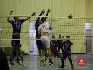 
<a style='margin-left: 5px;' class='btn btn-xs btn-social btn-facebook' href='https://www.facebook.com/sharer/sharer.php?u=https://boladovale.com.br/imgs/800-800-90/conteudo/fotos/1602/img9182.jpg' rel='popup' data-width='500' data-height='400'><i class='fa fa-facebook'></i>Compartilhar <span class='hidden-xs'>no Facebook</span>
</a> 
<a class='btn btn-default btn-xs' target='_blank' href='imgs/800-800-90/conteudo/fotos/1602/img9182.jpg'>
<span class='glyphicon glyphicon-cloud-download'></span> Salvar
</a> 
<span></span>