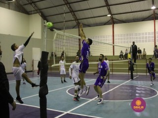 
<a style='margin-left: 5px;' class='btn btn-xs btn-social btn-facebook' href='https://www.facebook.com/sharer/sharer.php?u=https://boladovale.com.br/imgs/800-800-90/conteudo/fotos/1602/img9199.jpg' rel='popup' data-width='500' data-height='400'><i class='fa fa-facebook'></i>Compartilhar <span class='hidden-xs'>no Facebook</span>
</a> 
<a class='btn btn-default btn-xs' target='_blank' href='imgs/800-800-90/conteudo/fotos/1602/img9199.jpg'>
<span class='glyphicon glyphicon-cloud-download'></span> Salvar
</a> 
<span></span>