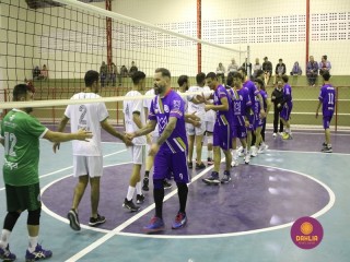 
<a style='margin-left: 5px;' class='btn btn-xs btn-social btn-facebook' href='https://www.facebook.com/sharer/sharer.php?u=https://boladovale.com.br/imgs/800-800-90/conteudo/fotos/1602/img9235.jpg' rel='popup' data-width='500' data-height='400'><i class='fa fa-facebook'></i>Compartilhar <span class='hidden-xs'>no Facebook</span>
</a> 
<a class='btn btn-default btn-xs' target='_blank' href='imgs/800-800-90/conteudo/fotos/1602/img9235.jpg'>
<span class='glyphicon glyphicon-cloud-download'></span> Salvar
</a> 
<span></span>