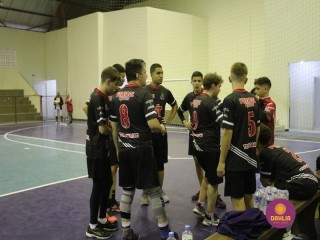 
<a style='margin-left: 5px;' class='btn btn-xs btn-social btn-facebook' href='https://www.facebook.com/sharer/sharer.php?u=https://boladovale.com.br/imgs/800-800-90/conteudo/fotos/1602/img9290.jpg' rel='popup' data-width='500' data-height='400'><i class='fa fa-facebook'></i>Compartilhar <span class='hidden-xs'>no Facebook</span>
</a> 
<a class='btn btn-default btn-xs' target='_blank' href='imgs/800-800-90/conteudo/fotos/1602/img9290.jpg'>
<span class='glyphicon glyphicon-cloud-download'></span> Salvar
</a> 
<span></span>