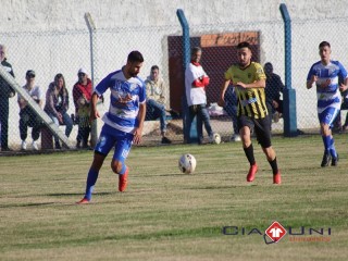 
<a style='margin-left: 5px;' class='btn btn-xs btn-social btn-facebook' href='https://www.facebook.com/sharer/sharer.php?u=https://boladovale.com.br/imgs/800-800-90/conteudo/fotos/1603/img9532.jpg' rel='popup' data-width='500' data-height='400'><i class='fa fa-facebook'></i>Compartilhar <span class='hidden-xs'>no Facebook</span>
</a> 
<a class='btn btn-default btn-xs' target='_blank' href='imgs/800-800-90/conteudo/fotos/1603/img9532.jpg'>
<span class='glyphicon glyphicon-cloud-download'></span> Salvar
</a> 
<span></span>