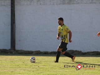 
<a style='margin-left: 5px;' class='btn btn-xs btn-social btn-facebook' href='https://www.facebook.com/sharer/sharer.php?u=https://boladovale.com.br/imgs/800-800-90/conteudo/fotos/1603/img9557.jpg' rel='popup' data-width='500' data-height='400'><i class='fa fa-facebook'></i>Compartilhar <span class='hidden-xs'>no Facebook</span>
</a> 
<a class='btn btn-default btn-xs' target='_blank' href='imgs/800-800-90/conteudo/fotos/1603/img9557.jpg'>
<span class='glyphicon glyphicon-cloud-download'></span> Salvar
</a> 
<span></span>