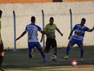 
<a style='margin-left: 5px;' class='btn btn-xs btn-social btn-facebook' href='https://www.facebook.com/sharer/sharer.php?u=https://boladovale.com.br/imgs/800-800-90/conteudo/fotos/1603/img9693.jpg' rel='popup' data-width='500' data-height='400'><i class='fa fa-facebook'></i>Compartilhar <span class='hidden-xs'>no Facebook</span>
</a> 
<a class='btn btn-default btn-xs' target='_blank' href='imgs/800-800-90/conteudo/fotos/1603/img9693.jpg'>
<span class='glyphicon glyphicon-cloud-download'></span> Salvar
</a> 
<span></span>