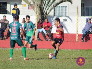 
<a style='margin-left: 5px;' class='btn btn-xs btn-social btn-facebook' href='https://www.facebook.com/sharer/sharer.php?u=https://boladovale.com.br/imgs/800-800-90/conteudo/fotos/1604/img0310.jpg' rel='popup' data-width='500' data-height='400'><i class='fa fa-facebook'></i>Compartilhar <span class='hidden-xs'>no Facebook</span>
</a> 
<a class='btn btn-default btn-xs' target='_blank' href='imgs/800-800-90/conteudo/fotos/1604/img0310.jpg'>
<span class='glyphicon glyphicon-cloud-download'></span> Salvar
</a> 
<span></span>