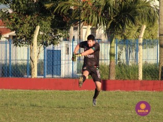 
<a style='margin-left: 5px;' class='btn btn-xs btn-social btn-facebook' href='https://www.facebook.com/sharer/sharer.php?u=https://boladovale.com.br/imgs/800-800-90/conteudo/fotos/1604/img0380.jpg' rel='popup' data-width='500' data-height='400'><i class='fa fa-facebook'></i>Compartilhar <span class='hidden-xs'>no Facebook</span>
</a> 
<a class='btn btn-default btn-xs' target='_blank' href='imgs/800-800-90/conteudo/fotos/1604/img0380.jpg'>
<span class='glyphicon glyphicon-cloud-download'></span> Salvar
</a> 
<span></span>