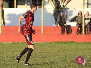 
<a style='margin-left: 5px;' class='btn btn-xs btn-social btn-facebook' href='https://www.facebook.com/sharer/sharer.php?u=https://boladovale.com.br/imgs/800-800-90/conteudo/fotos/1604/img0385.jpg' rel='popup' data-width='500' data-height='400'><i class='fa fa-facebook'></i>Compartilhar <span class='hidden-xs'>no Facebook</span>
</a> 
<a class='btn btn-default btn-xs' target='_blank' href='imgs/800-800-90/conteudo/fotos/1604/img0385.jpg'>
<span class='glyphicon glyphicon-cloud-download'></span> Salvar
</a> 
<span></span>
