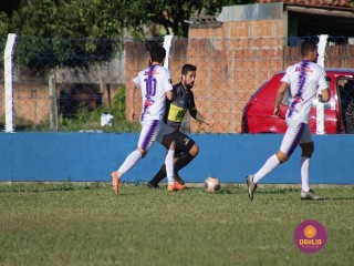
<a style='margin-left: 5px;' class='btn btn-xs btn-social btn-facebook' href='https://www.facebook.com/sharer/sharer.php?u=https://boladovale.com.br/imgs/800-800-90/conteudo/fotos/1605/img9845.jpg' rel='popup' data-width='500' data-height='400'><i class='fa fa-facebook'></i>Compartilhar <span class='hidden-xs'>no Facebook</span>
</a> 
<a class='btn btn-default btn-xs' target='_blank' href='imgs/800-800-90/conteudo/fotos/1605/img9845.jpg'>
<span class='glyphicon glyphicon-cloud-download'></span> Salvar
</a> 
<span></span>