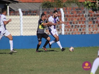 
<a style='margin-left: 5px;' class='btn btn-xs btn-social btn-facebook' href='https://www.facebook.com/sharer/sharer.php?u=https://boladovale.com.br/imgs/800-800-90/conteudo/fotos/1605/img9846.jpg' rel='popup' data-width='500' data-height='400'><i class='fa fa-facebook'></i>Compartilhar <span class='hidden-xs'>no Facebook</span>
</a> 
<a class='btn btn-default btn-xs' target='_blank' href='imgs/800-800-90/conteudo/fotos/1605/img9846.jpg'>
<span class='glyphicon glyphicon-cloud-download'></span> Salvar
</a> 
<span></span>