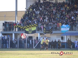 
<a style='margin-left: 5px;' class='btn btn-xs btn-social btn-facebook' href='https://www.facebook.com/sharer/sharer.php?u=https://boladovale.com.br/imgs/800-800-90/conteudo/fotos/1612/img0956.jpg' rel='popup' data-width='500' data-height='400'><i class='fa fa-facebook'></i>Compartilhar <span class='hidden-xs'>no Facebook</span>
</a> 
<a class='btn btn-default btn-xs' target='_blank' href='imgs/800-800-90/conteudo/fotos/1612/img0956.jpg'>
<span class='glyphicon glyphicon-cloud-download'></span> Salvar
</a> 
<span></span>