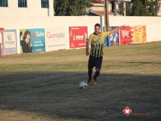 
<a style='margin-left: 5px;' class='btn btn-xs btn-social btn-facebook' href='https://www.facebook.com/sharer/sharer.php?u=https://boladovale.com.br/imgs/800-800-90/conteudo/fotos/1612/img1004.jpg' rel='popup' data-width='500' data-height='400'><i class='fa fa-facebook'></i>Compartilhar <span class='hidden-xs'>no Facebook</span>
</a> 
<a class='btn btn-default btn-xs' target='_blank' href='imgs/800-800-90/conteudo/fotos/1612/img1004.jpg'>
<span class='glyphicon glyphicon-cloud-download'></span> Salvar
</a> 
<span></span>