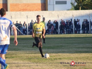 
<a style='margin-left: 5px;' class='btn btn-xs btn-social btn-facebook' href='https://www.facebook.com/sharer/sharer.php?u=https://boladovale.com.br/imgs/800-800-90/conteudo/fotos/1612/img1008.jpg' rel='popup' data-width='500' data-height='400'><i class='fa fa-facebook'></i>Compartilhar <span class='hidden-xs'>no Facebook</span>
</a> 
<a class='btn btn-default btn-xs' target='_blank' href='imgs/800-800-90/conteudo/fotos/1612/img1008.jpg'>
<span class='glyphicon glyphicon-cloud-download'></span> Salvar
</a> 
<span></span>