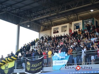 
<a style='margin-left: 5px;' class='btn btn-xs btn-social btn-facebook' href='https://www.facebook.com/sharer/sharer.php?u=https://boladovale.com.br/imgs/800-800-90/conteudo/fotos/1612/img1015.jpg' rel='popup' data-width='500' data-height='400'><i class='fa fa-facebook'></i>Compartilhar <span class='hidden-xs'>no Facebook</span>
</a> 
<a class='btn btn-default btn-xs' target='_blank' href='imgs/800-800-90/conteudo/fotos/1612/img1015.jpg'>
<span class='glyphicon glyphicon-cloud-download'></span> Salvar
</a> 
<span></span>