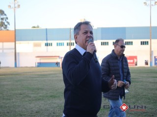 
<a style='margin-left: 5px;' class='btn btn-xs btn-social btn-facebook' href='https://www.facebook.com/sharer/sharer.php?u=https://boladovale.com.br/imgs/800-800-90/conteudo/fotos/1612/img1030.jpg' rel='popup' data-width='500' data-height='400'><i class='fa fa-facebook'></i>Compartilhar <span class='hidden-xs'>no Facebook</span>
</a> 
<a class='btn btn-default btn-xs' target='_blank' href='imgs/800-800-90/conteudo/fotos/1612/img1030.jpg'>
<span class='glyphicon glyphicon-cloud-download'></span> Salvar
</a> 
<span></span>