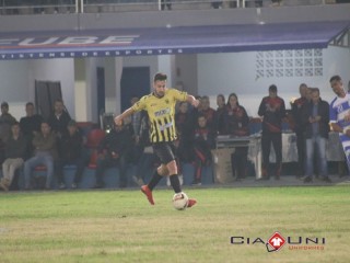 
<a style='margin-left: 5px;' class='btn btn-xs btn-social btn-facebook' href='https://www.facebook.com/sharer/sharer.php?u=https://boladovale.com.br/imgs/800-800-90/conteudo/fotos/1612/img1085.jpg' rel='popup' data-width='500' data-height='400'><i class='fa fa-facebook'></i>Compartilhar <span class='hidden-xs'>no Facebook</span>
</a> 
<a class='btn btn-default btn-xs' target='_blank' href='imgs/800-800-90/conteudo/fotos/1612/img1085.jpg'>
<span class='glyphicon glyphicon-cloud-download'></span> Salvar
</a> 
<span></span>