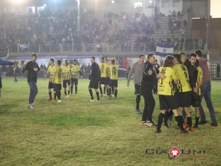 
<a style='margin-left: 5px;' class='btn btn-xs btn-social btn-facebook' href='https://www.facebook.com/sharer/sharer.php?u=https://boladovale.com.br/imgs/800-800-90/conteudo/fotos/1612/img1107.jpg' rel='popup' data-width='500' data-height='400'><i class='fa fa-facebook'></i>Compartilhar <span class='hidden-xs'>no Facebook</span>
</a> 
<a class='btn btn-default btn-xs' target='_blank' href='imgs/800-800-90/conteudo/fotos/1612/img1107.jpg'>
<span class='glyphicon glyphicon-cloud-download'></span> Salvar
</a> 
<span></span>