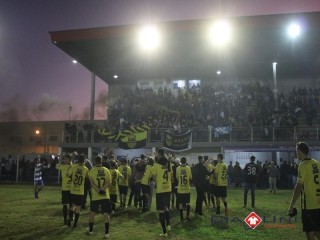 
<a style='margin-left: 5px;' class='btn btn-xs btn-social btn-facebook' href='https://www.facebook.com/sharer/sharer.php?u=https://boladovale.com.br/imgs/800-800-90/conteudo/fotos/1612/img1117.jpg' rel='popup' data-width='500' data-height='400'><i class='fa fa-facebook'></i>Compartilhar <span class='hidden-xs'>no Facebook</span>
</a> 
<a class='btn btn-default btn-xs' target='_blank' href='imgs/800-800-90/conteudo/fotos/1612/img1117.jpg'>
<span class='glyphicon glyphicon-cloud-download'></span> Salvar
</a> 
<span></span>