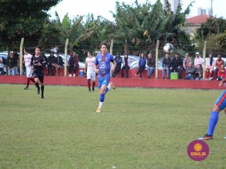 
<a style='margin-left: 5px;' class='btn btn-xs btn-social btn-facebook' href='https://www.facebook.com/sharer/sharer.php?u=https://boladovale.com.br/imgs/800-800-90/conteudo/fotos/1614/img0715.jpg' rel='popup' data-width='500' data-height='400'><i class='fa fa-facebook'></i>Compartilhar <span class='hidden-xs'>no Facebook</span>
</a> 
<a class='btn btn-default btn-xs' target='_blank' href='imgs/800-800-90/conteudo/fotos/1614/img0715.jpg'>
<span class='glyphicon glyphicon-cloud-download'></span> Salvar
</a> 
<span></span>