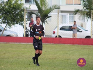 
<a style='margin-left: 5px;' class='btn btn-xs btn-social btn-facebook' href='https://www.facebook.com/sharer/sharer.php?u=https://boladovale.com.br/imgs/800-800-90/conteudo/fotos/1614/img0721.jpg' rel='popup' data-width='500' data-height='400'><i class='fa fa-facebook'></i>Compartilhar <span class='hidden-xs'>no Facebook</span>
</a> 
<a class='btn btn-default btn-xs' target='_blank' href='imgs/800-800-90/conteudo/fotos/1614/img0721.jpg'>
<span class='glyphicon glyphicon-cloud-download'></span> Salvar
</a> 
<span></span>