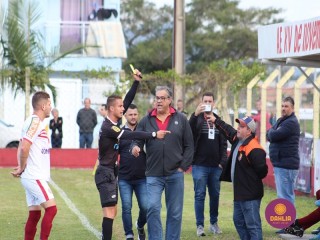 
<a style='margin-left: 5px;' class='btn btn-xs btn-social btn-facebook' href='https://www.facebook.com/sharer/sharer.php?u=https://boladovale.com.br/imgs/800-800-90/conteudo/fotos/1614/img0722.jpg' rel='popup' data-width='500' data-height='400'><i class='fa fa-facebook'></i>Compartilhar <span class='hidden-xs'>no Facebook</span>
</a> 
<a class='btn btn-default btn-xs' target='_blank' href='imgs/800-800-90/conteudo/fotos/1614/img0722.jpg'>
<span class='glyphicon glyphicon-cloud-download'></span> Salvar
</a> 
<span></span>