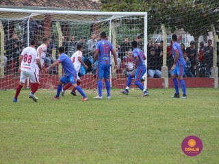 
<a style='margin-left: 5px;' class='btn btn-xs btn-social btn-facebook' href='https://www.facebook.com/sharer/sharer.php?u=https://boladovale.com.br/imgs/800-800-90/conteudo/fotos/1614/img0778.jpg' rel='popup' data-width='500' data-height='400'><i class='fa fa-facebook'></i>Compartilhar <span class='hidden-xs'>no Facebook</span>
</a> 
<a class='btn btn-default btn-xs' target='_blank' href='imgs/800-800-90/conteudo/fotos/1614/img0778.jpg'>
<span class='glyphicon glyphicon-cloud-download'></span> Salvar
</a> 
<span></span>