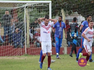 
<a style='margin-left: 5px;' class='btn btn-xs btn-social btn-facebook' href='https://www.facebook.com/sharer/sharer.php?u=https://boladovale.com.br/imgs/800-800-90/conteudo/fotos/1614/img0780.jpg' rel='popup' data-width='500' data-height='400'><i class='fa fa-facebook'></i>Compartilhar <span class='hidden-xs'>no Facebook</span>
</a> 
<a class='btn btn-default btn-xs' target='_blank' href='imgs/800-800-90/conteudo/fotos/1614/img0780.jpg'>
<span class='glyphicon glyphicon-cloud-download'></span> Salvar
</a> 
<span></span>