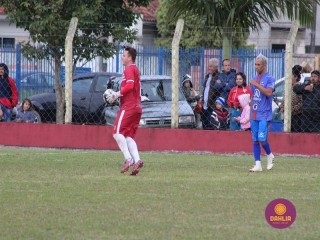 
<a style='margin-left: 5px;' class='btn btn-xs btn-social btn-facebook' href='https://www.facebook.com/sharer/sharer.php?u=https://boladovale.com.br/imgs/800-800-90/conteudo/fotos/1614/img0791.jpg' rel='popup' data-width='500' data-height='400'><i class='fa fa-facebook'></i>Compartilhar <span class='hidden-xs'>no Facebook</span>
</a> 
<a class='btn btn-default btn-xs' target='_blank' href='imgs/800-800-90/conteudo/fotos/1614/img0791.jpg'>
<span class='glyphicon glyphicon-cloud-download'></span> Salvar
</a> 
<span></span>