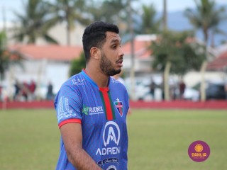 
<a style='margin-left: 5px;' class='btn btn-xs btn-social btn-facebook' href='https://www.facebook.com/sharer/sharer.php?u=https://boladovale.com.br/imgs/800-800-90/conteudo/fotos/1614/img0807.jpg' rel='popup' data-width='500' data-height='400'><i class='fa fa-facebook'></i>Compartilhar <span class='hidden-xs'>no Facebook</span>
</a> 
<a class='btn btn-default btn-xs' target='_blank' href='imgs/800-800-90/conteudo/fotos/1614/img0807.jpg'>
<span class='glyphicon glyphicon-cloud-download'></span> Salvar
</a> 
<span></span>