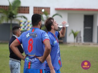 
<a style='margin-left: 5px;' class='btn btn-xs btn-social btn-facebook' href='https://www.facebook.com/sharer/sharer.php?u=https://boladovale.com.br/imgs/800-800-90/conteudo/fotos/1614/img0828.jpg' rel='popup' data-width='500' data-height='400'><i class='fa fa-facebook'></i>Compartilhar <span class='hidden-xs'>no Facebook</span>
</a> 
<a class='btn btn-default btn-xs' target='_blank' href='imgs/800-800-90/conteudo/fotos/1614/img0828.jpg'>
<span class='glyphicon glyphicon-cloud-download'></span> Salvar
</a> 
<span></span>