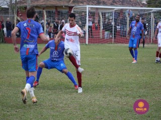 
<a style='margin-left: 5px;' class='btn btn-xs btn-social btn-facebook' href='https://www.facebook.com/sharer/sharer.php?u=https://boladovale.com.br/imgs/800-800-90/conteudo/fotos/1614/img0846.jpg' rel='popup' data-width='500' data-height='400'><i class='fa fa-facebook'></i>Compartilhar <span class='hidden-xs'>no Facebook</span>
</a> 
<a class='btn btn-default btn-xs' target='_blank' href='imgs/800-800-90/conteudo/fotos/1614/img0846.jpg'>
<span class='glyphicon glyphicon-cloud-download'></span> Salvar
</a> 
<span></span>